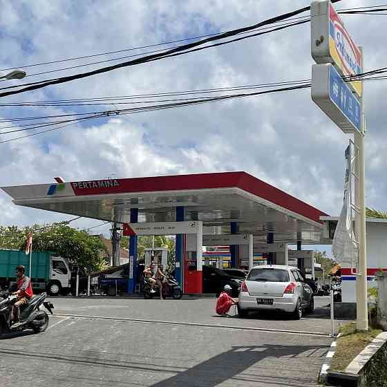 Petrol station Uluwatu 24/7 Bali