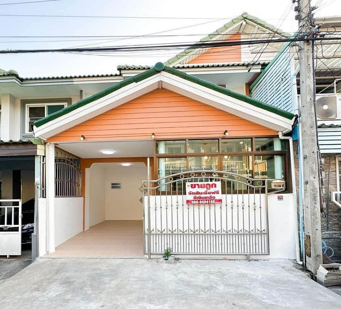 3 Bedrooms 2 Bathrooms - Townhouse Phuket - photo 1