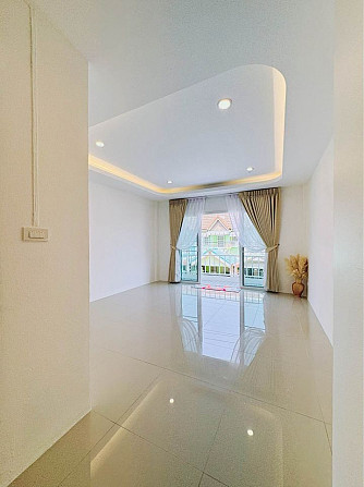 5 Bedrooms 3 Bathrooms - Townhouse Phuket - photo 14